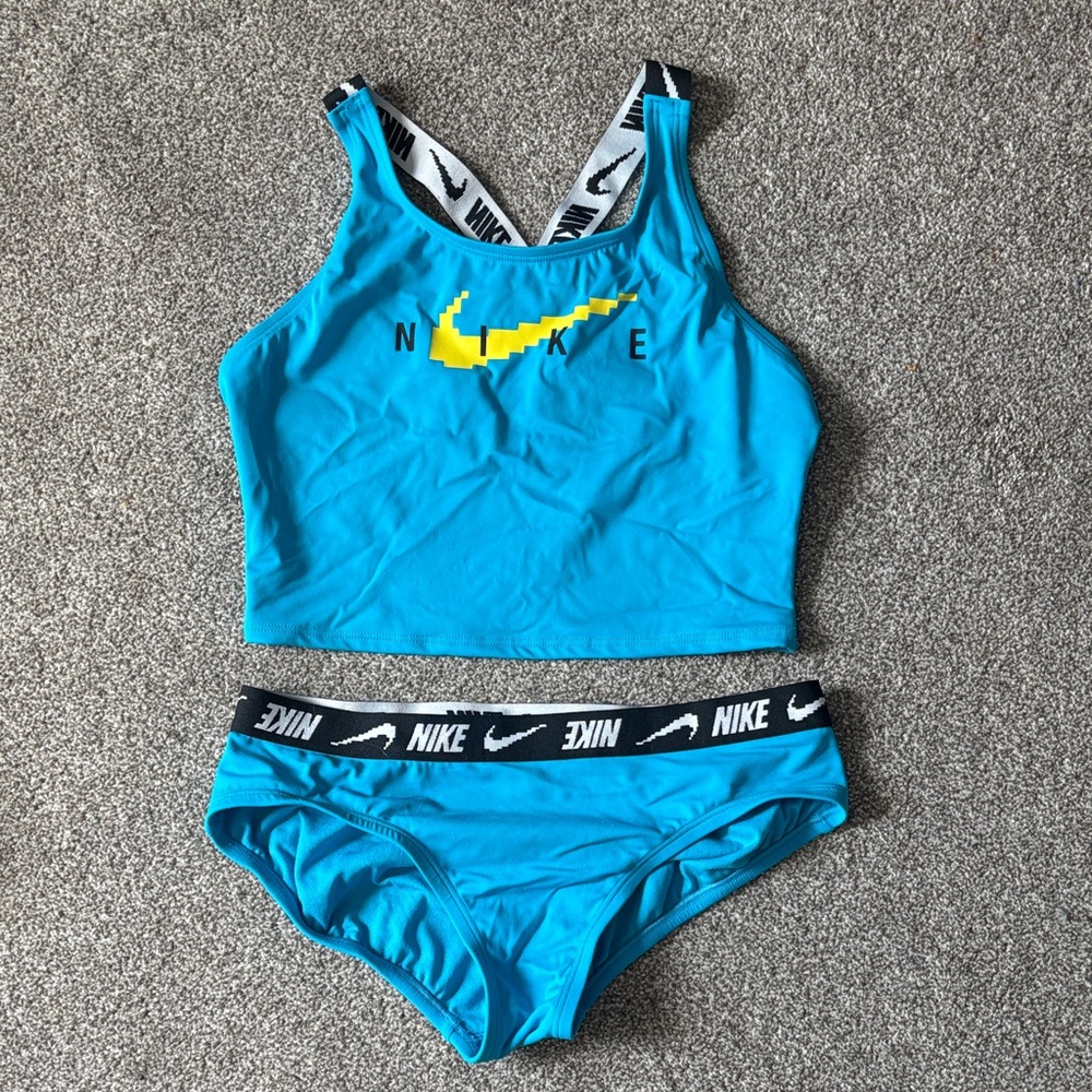 Nike Girls 2 Pc Swimsuit